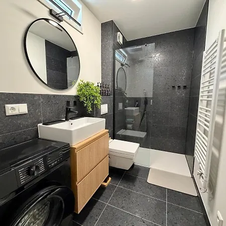 شقة Boutique Mit Balkon, Kueche, Zentral, Hdz, Bali Therme, Gop